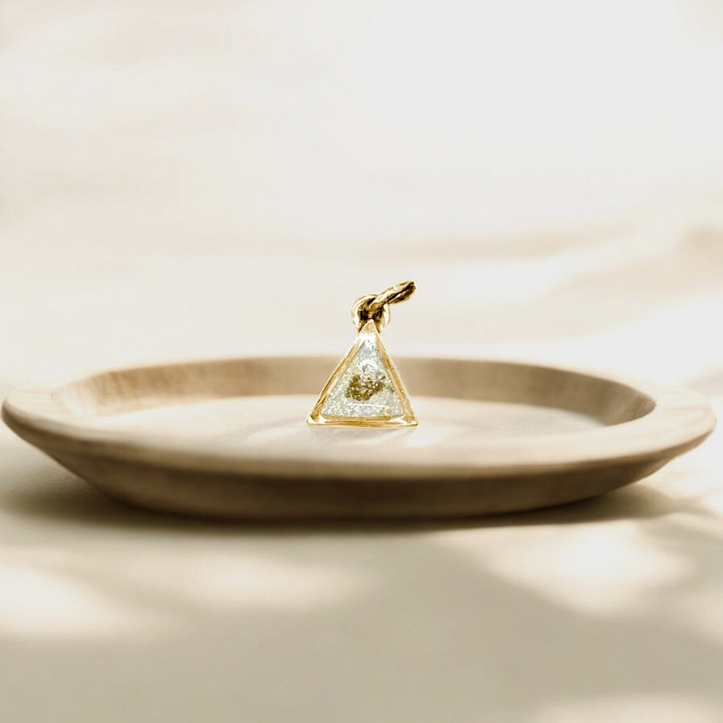 Dije Aludra Oro 9k
