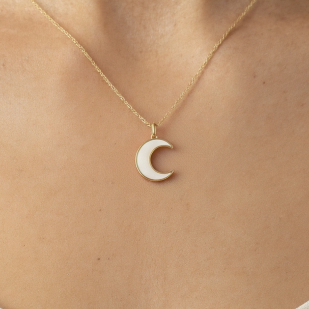 Dije Luna Oro 9k