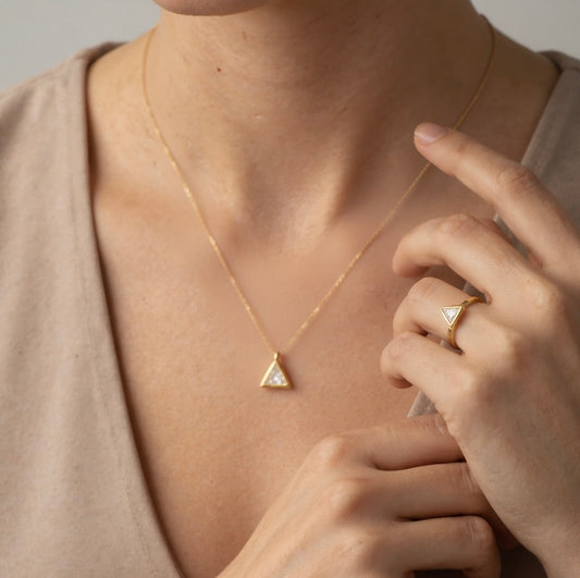 Set Aludra Oro 9k (1 anillo + 1 dije)