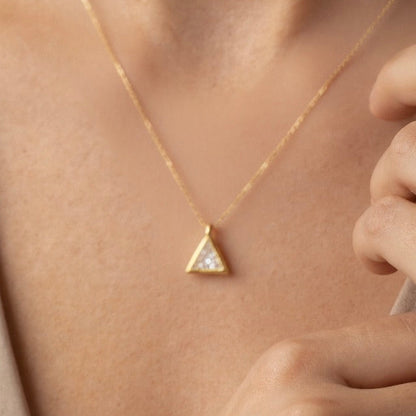 Dije Aludra Oro 9k