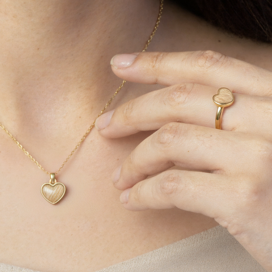 Set Petra (Anillo + Dije) Oro 9k